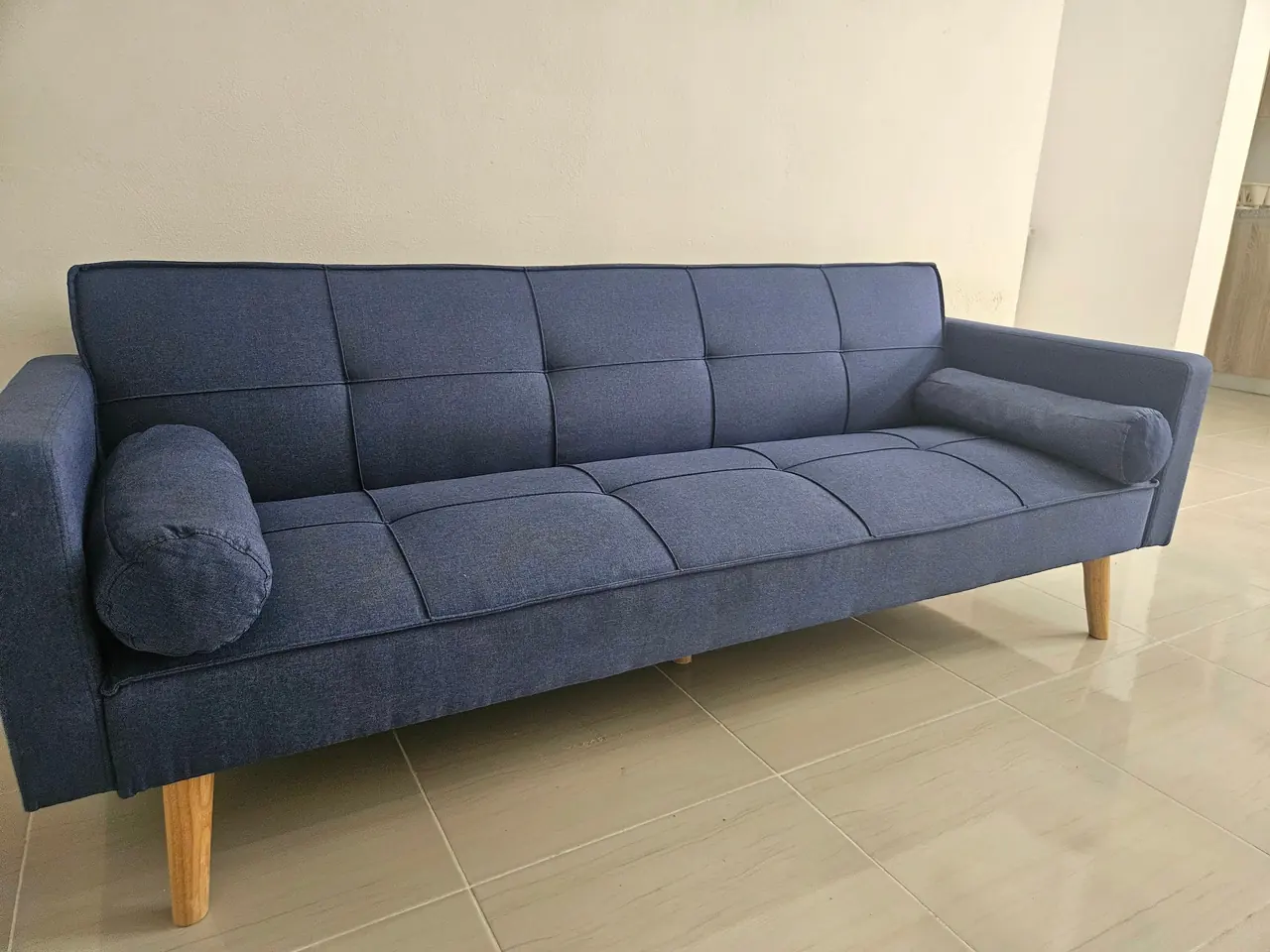 Chelsie: Living room