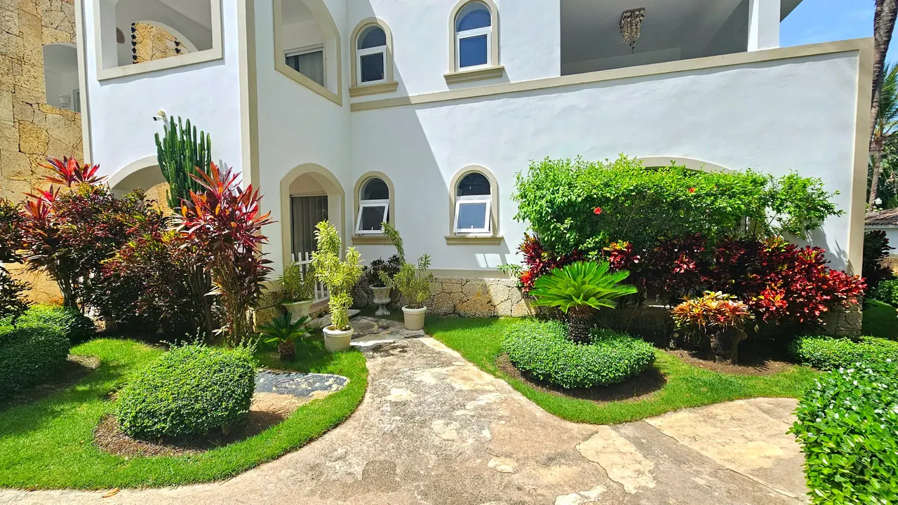 Condo Tracadero: More photos