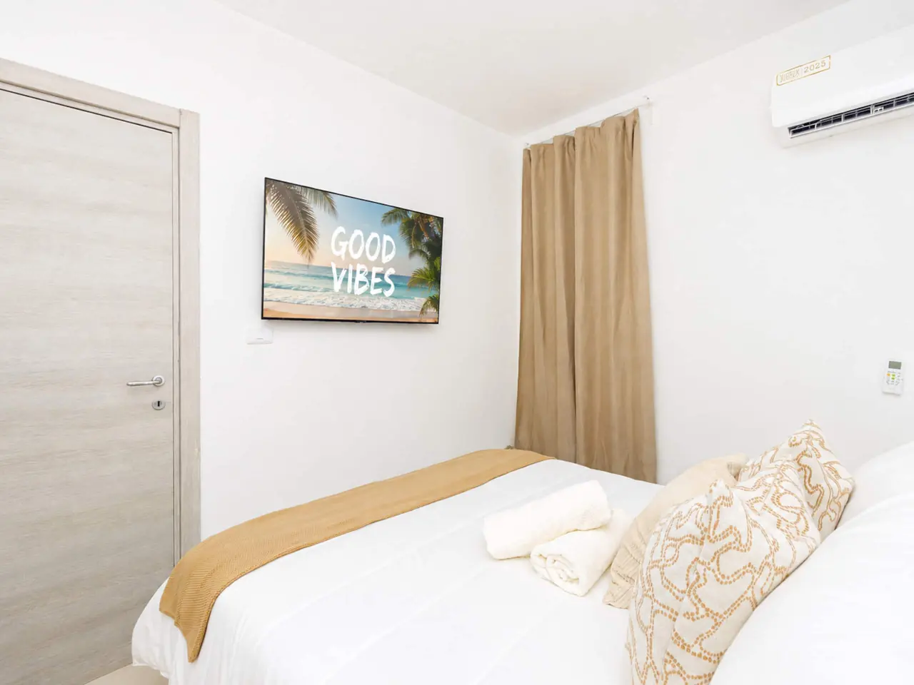 Two suites: Bedrooms