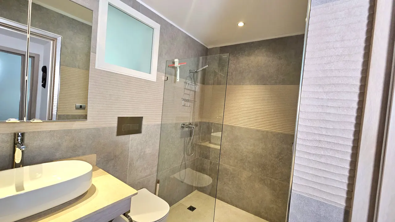 Estrella Dominicus: Bathrooms