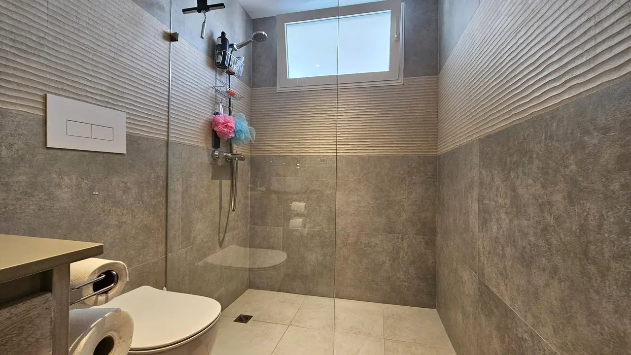 Estrella Dominicus: Bathrooms