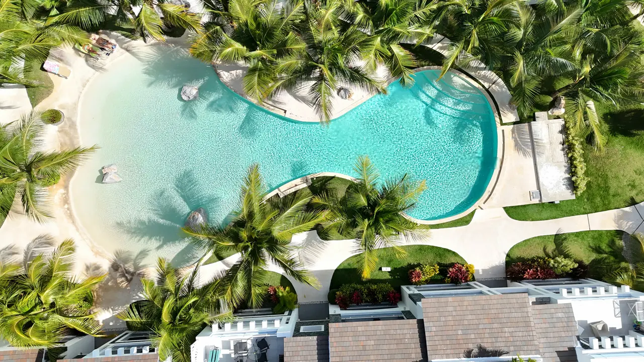 Estrella Dominicus: Pool