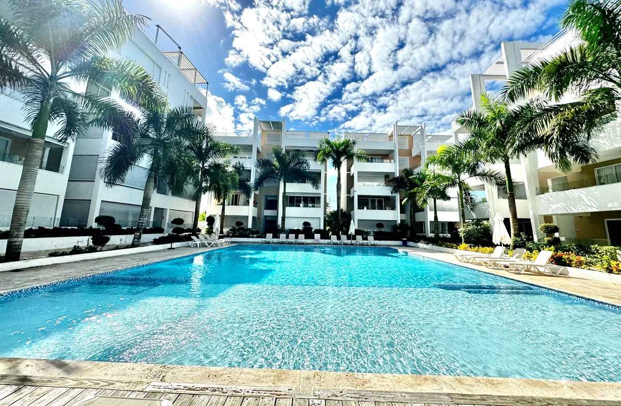 Studio with pool and gym: Pool