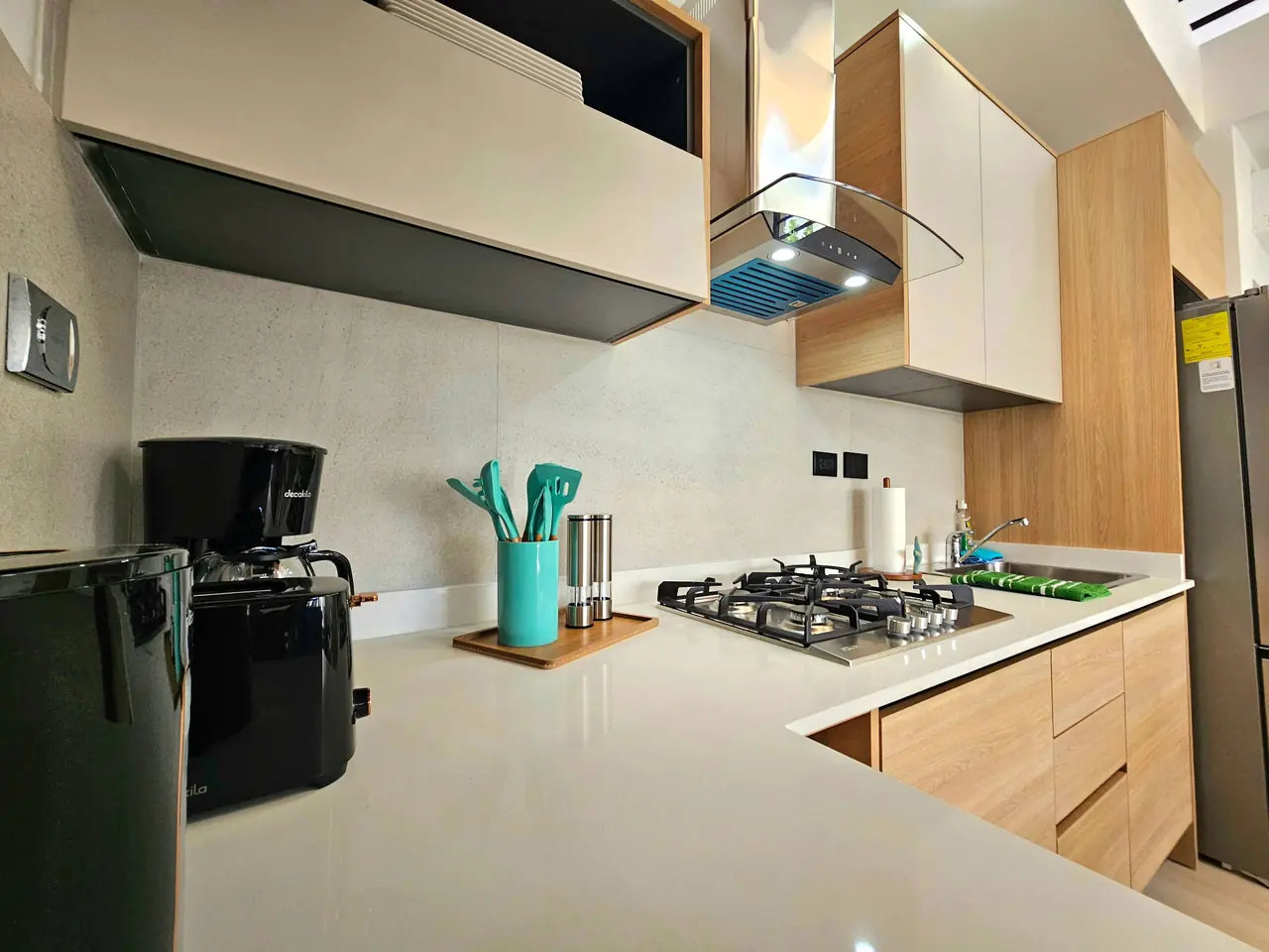 Penthouse Estrella: Kitchen