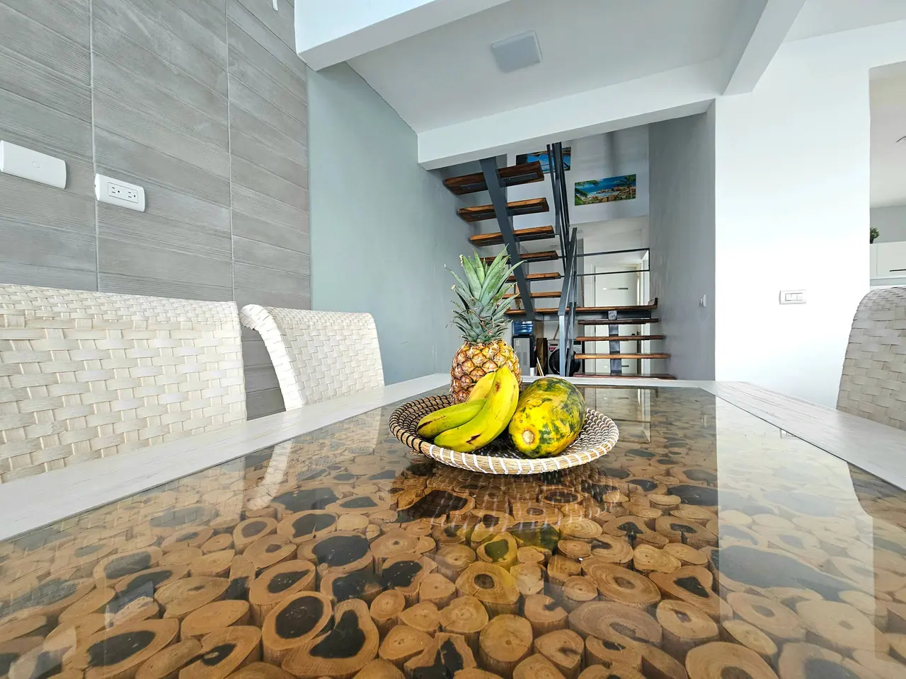 Villa with private pool: Living room